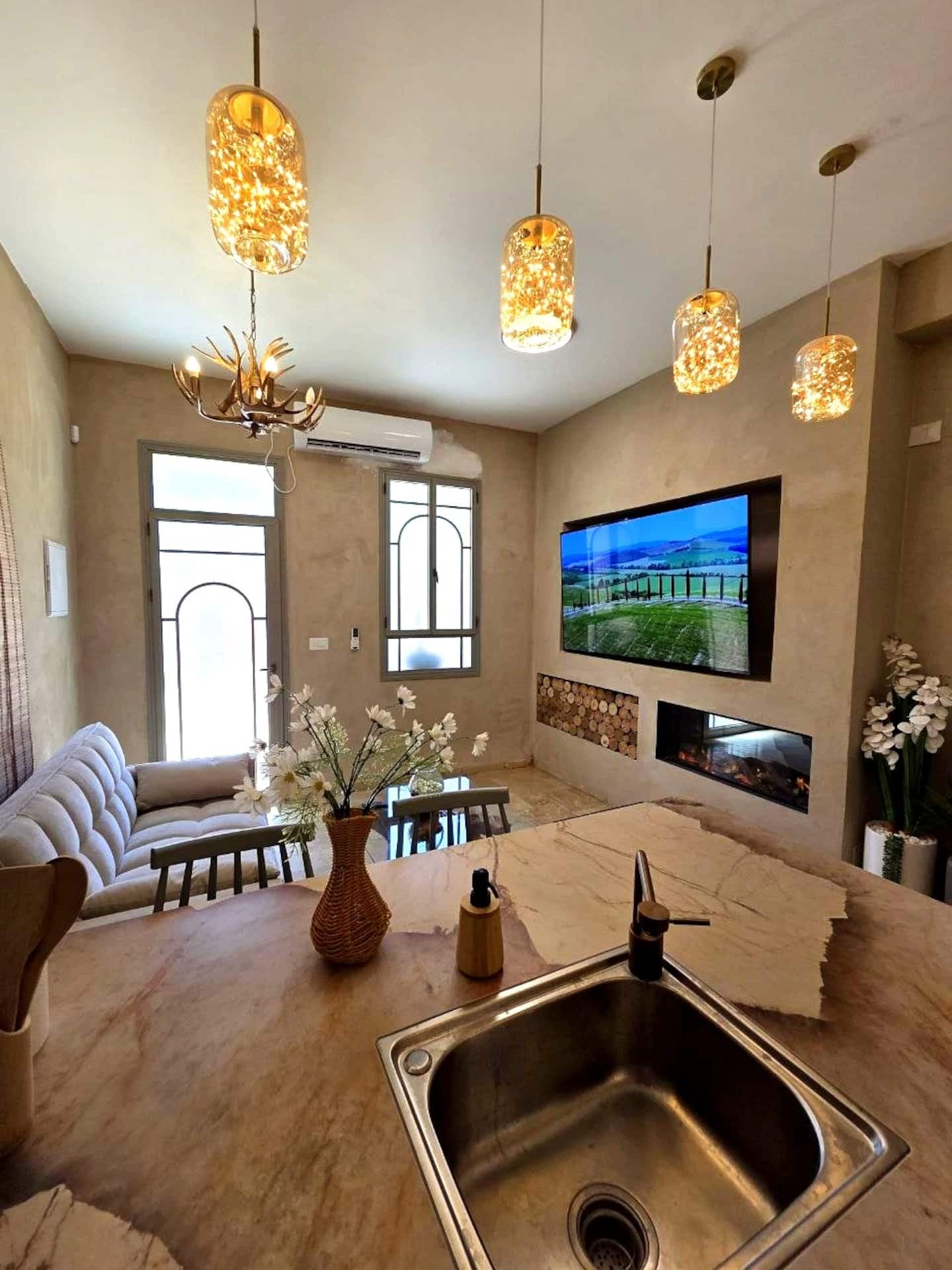 Haifa Stone Spa — Jacuzzi & Fireplace