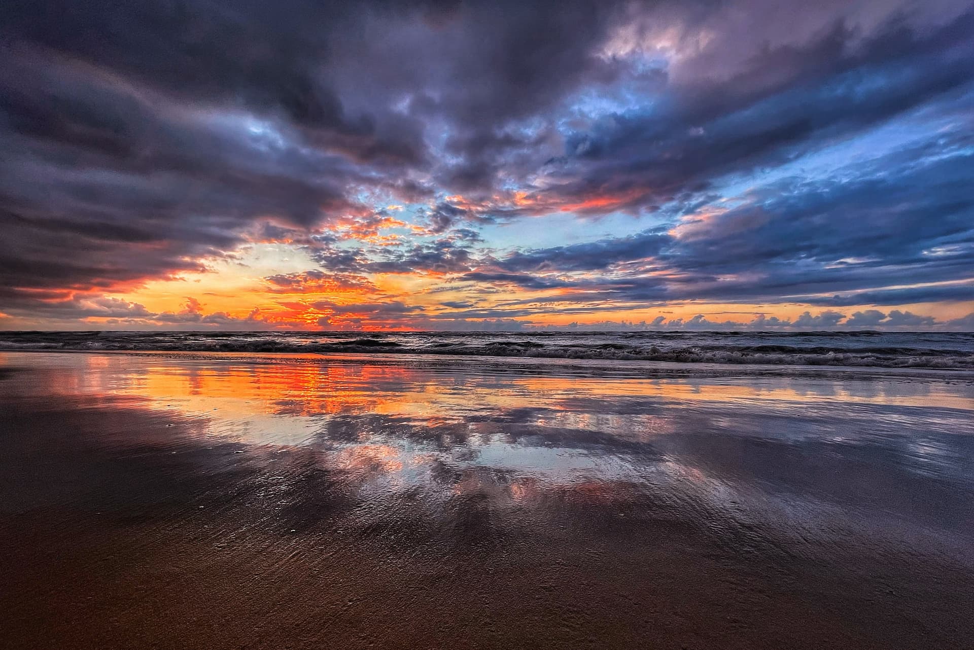 Five spots to watch the sunset in Haifa